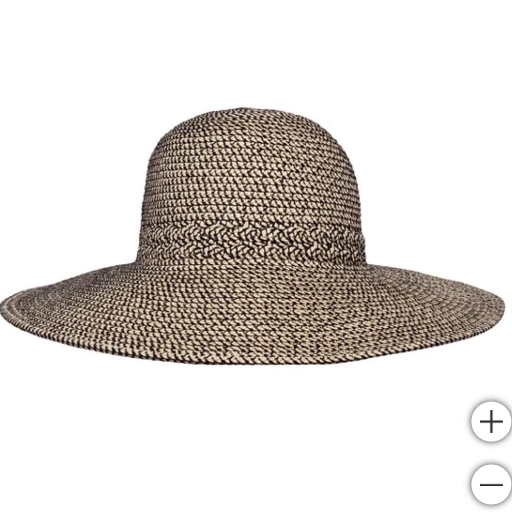 NWT. Sunday Afternoons Sun Hat.